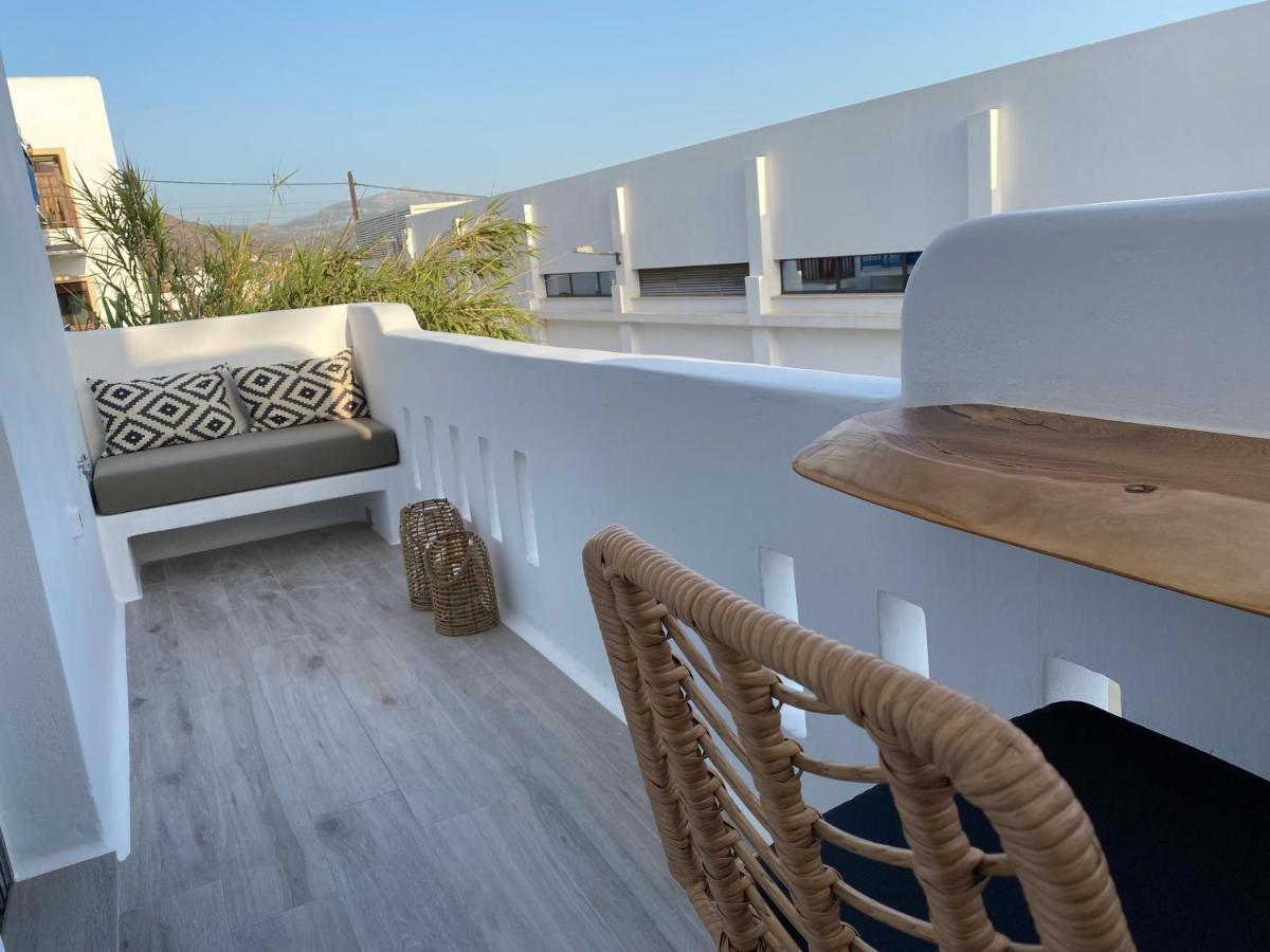 Konstantza'S Superior Suite Naxos City Exterior foto